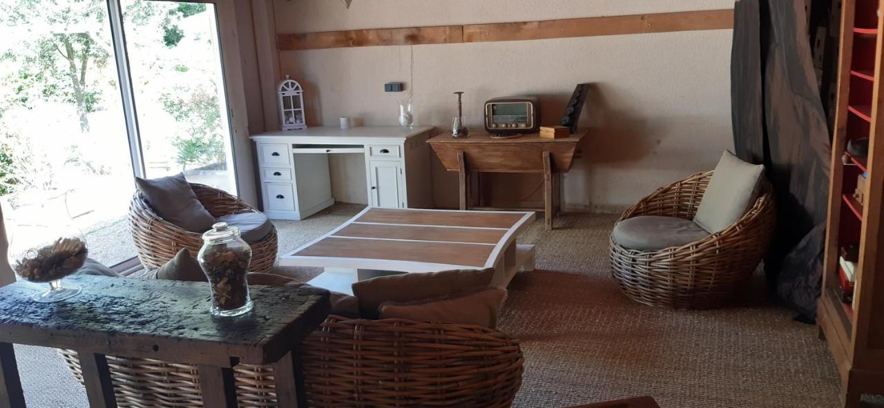 Homestay La Taniere Brette-les-Pins